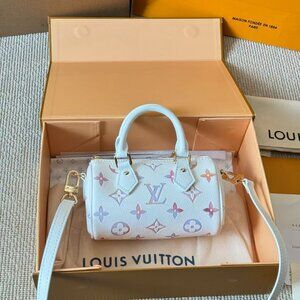 Classic Louis Vuitton Bag: A Stylish and Versatile Choice for Elegance